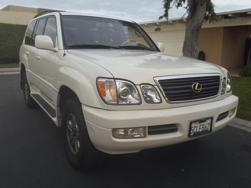 2000 Lexus LX 470 Base