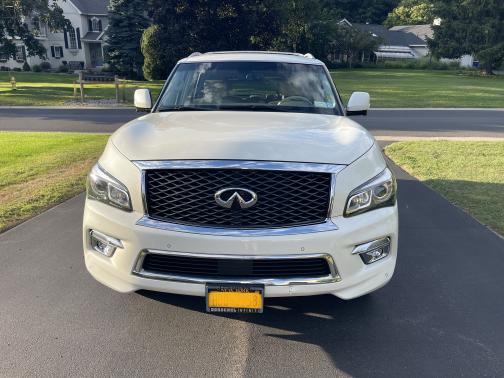 2015 INFINITI QX80 Base