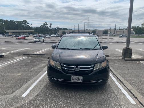 Black 2014 Honda Odyssey EX-L