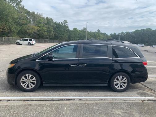 Black 2014 Honda Odyssey EX-L