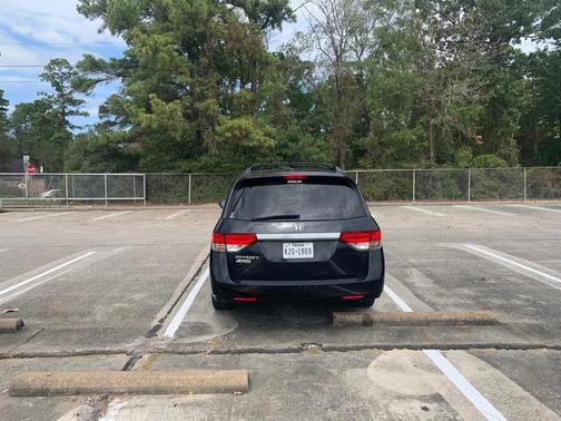 Black 2014 Honda Odyssey EX-L