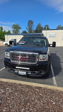 Black 2013 GMC Sierra 2500 Denali