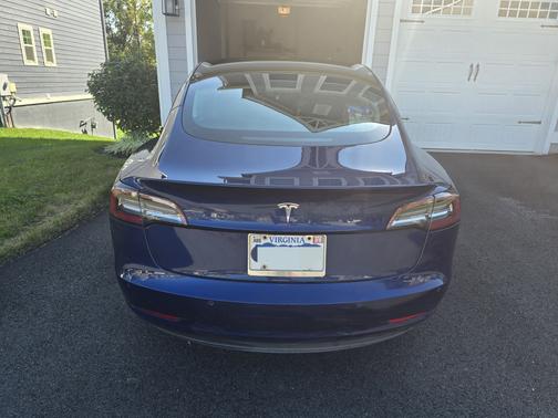 2022 Tesla Model 3 Base