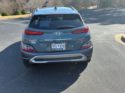 2022 Hyundai KONA Limited