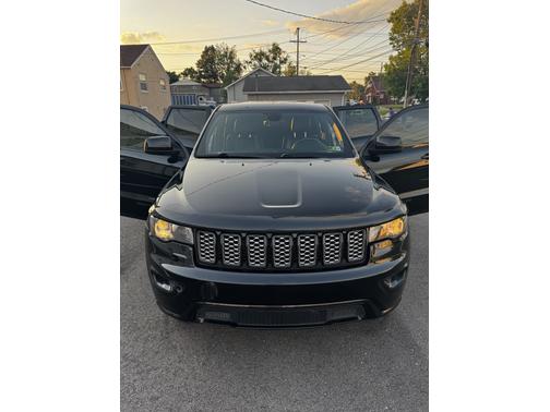 2017 Jeep Grand Cherokee Altitude