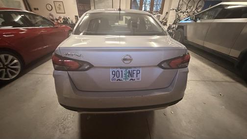 2021 Nissan Versa 1.6 S