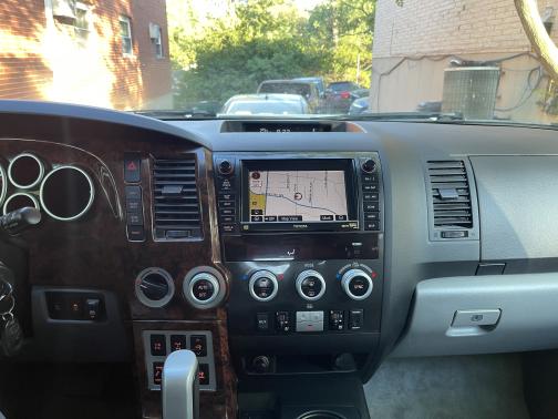 2008 Toyota Sequoia Platinum