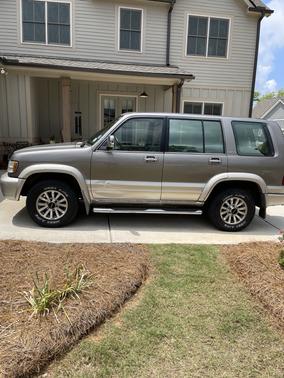 2002 Isuzu Trooper Limited