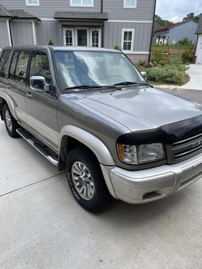 2002 Isuzu Trooper Limited