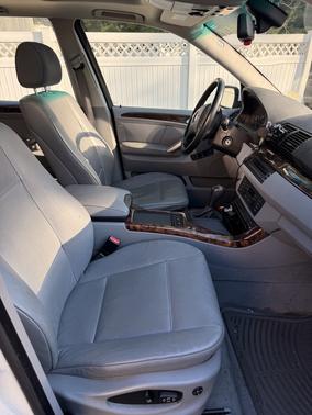 White 2003 BMW X5 4.4i
