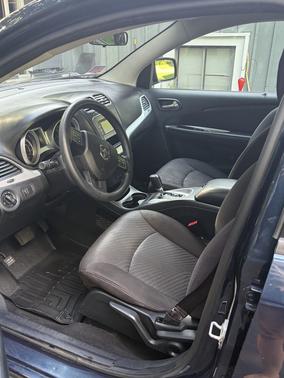 Blue 2014 Dodge Journey SXT