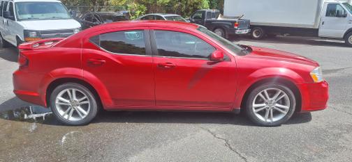 Red 2011 Dodge Avenger Heat