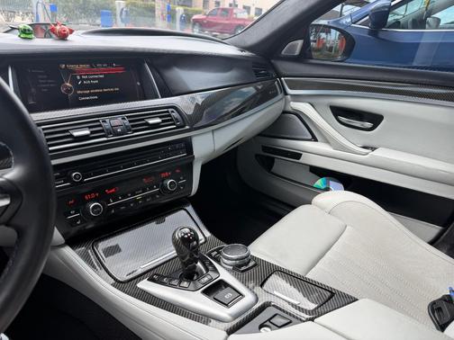 Gray 2016 BMW M5 Base