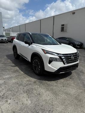 2025 Nissan Rogue Platinum