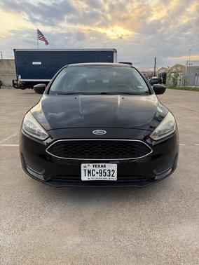 Black 2016 Ford Focus S