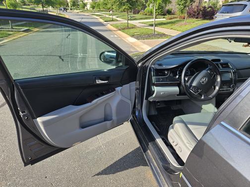 2013 Toyota Camry XLE