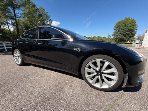 2019 Tesla Model 3 Standard Range Plus