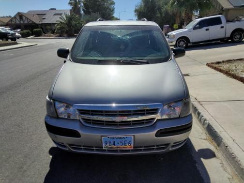 Brown 2004 Chevrolet Venture LS