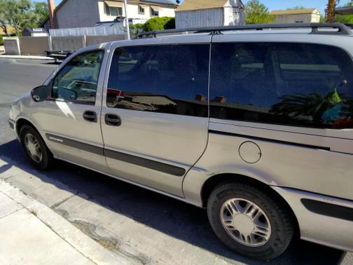 Brown 2004 Chevrolet Venture LS