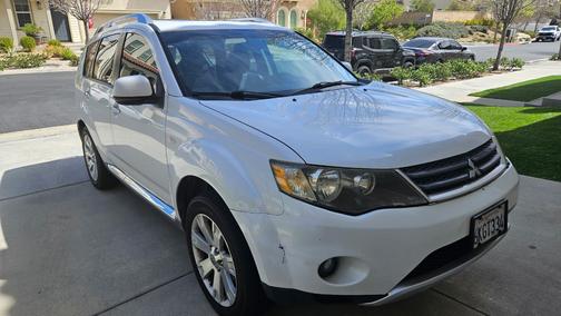 2009 Mitsubishi Outlander SE