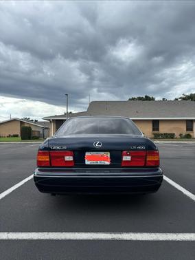 Blue 1999 Lexus LS 400 Base