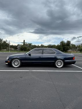 Blue 1999 Lexus LS 400 Base