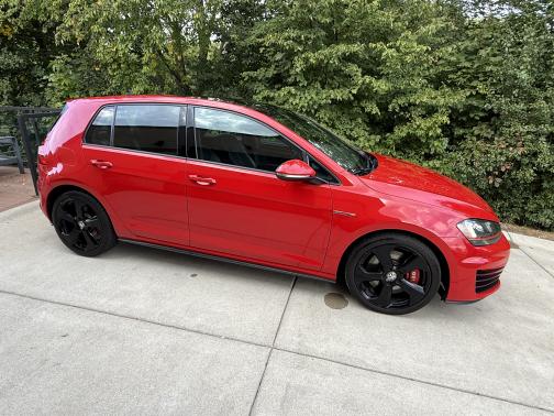 2017 Volkswagen Golf GTI Autobahn 4-Door