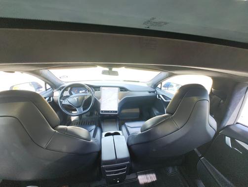 2018 Tesla Model S 75D