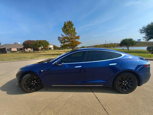 2018 Tesla Model S 75D