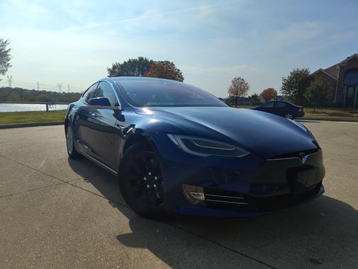 2018 Tesla Model S 75D
