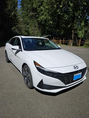 2023 Hyundai ELANTRA HEV Limited