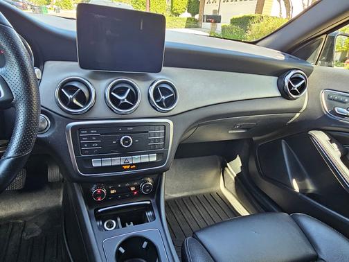 2019 Mercedes-Benz GLA 250 Base