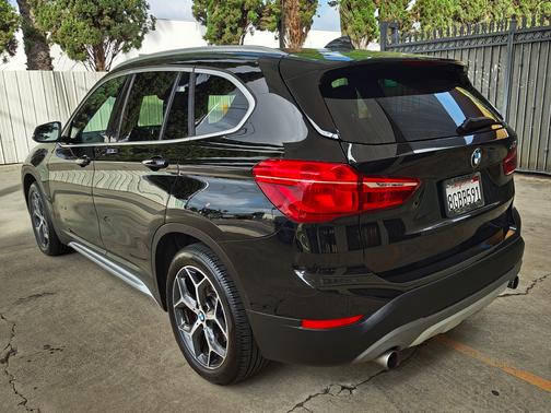 Black 2018 BMW X1 xDrive28i