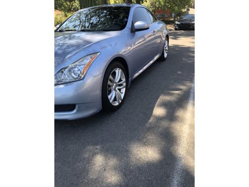 2010 INFINITI G37 Base