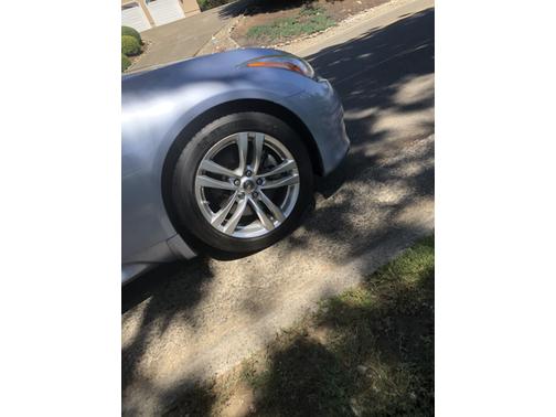 2010 INFINITI G37 Base