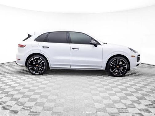White 2023 Porsche Cayenne Cayenne Turbo