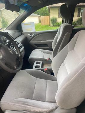 Silver 2009 Honda Odyssey LX
