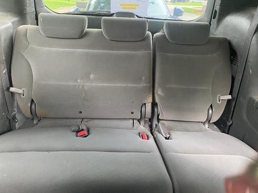 Silver 2009 Honda Odyssey LX