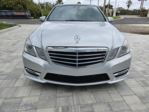 2013 Mercedes-Benz E-Class E 550 4MATIC