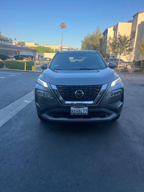 Gray 2021 Nissan Rogue SV