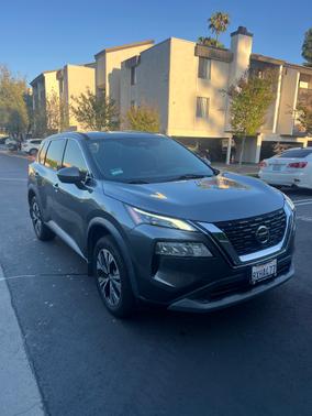 Gray 2021 Nissan Rogue SV