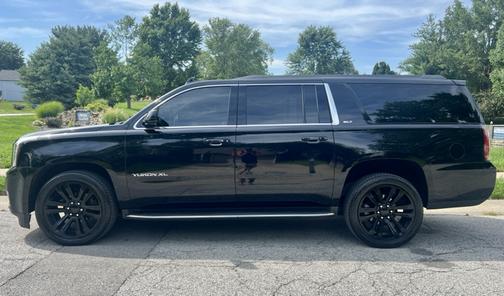 2017 GMC Yukon XL SLT