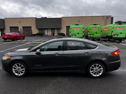 Gray 2019 Ford Fusion Hybrid SE