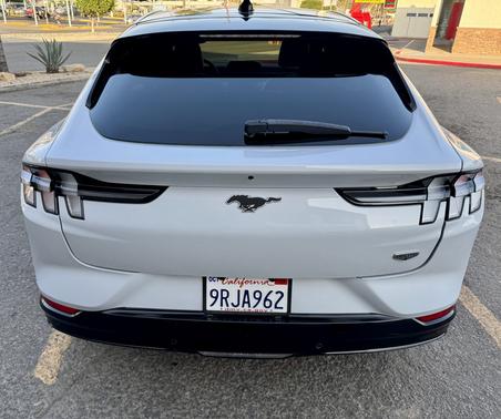 2022 Ford Mustang Mach-E California Route 1