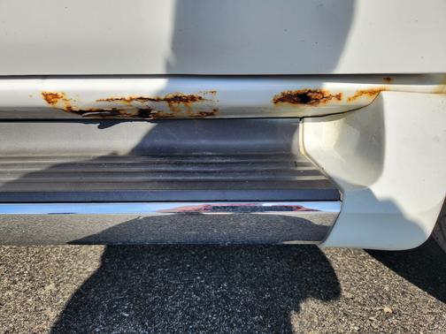 2002 Cadillac Escalade Base