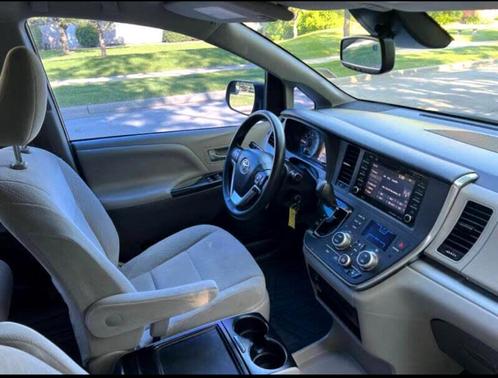 2018 Toyota Sienna L