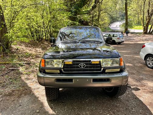 1997 Toyota Land Cruiser Base