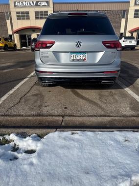 2021 Volkswagen Tiguan 2.0T SE R-Line Black