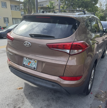 2017 Hyundai TUCSON SE