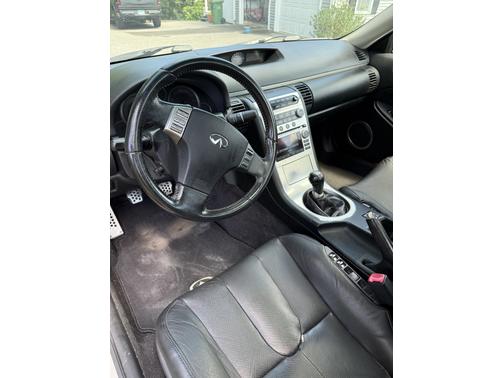 2005 INFINITI G35 Base